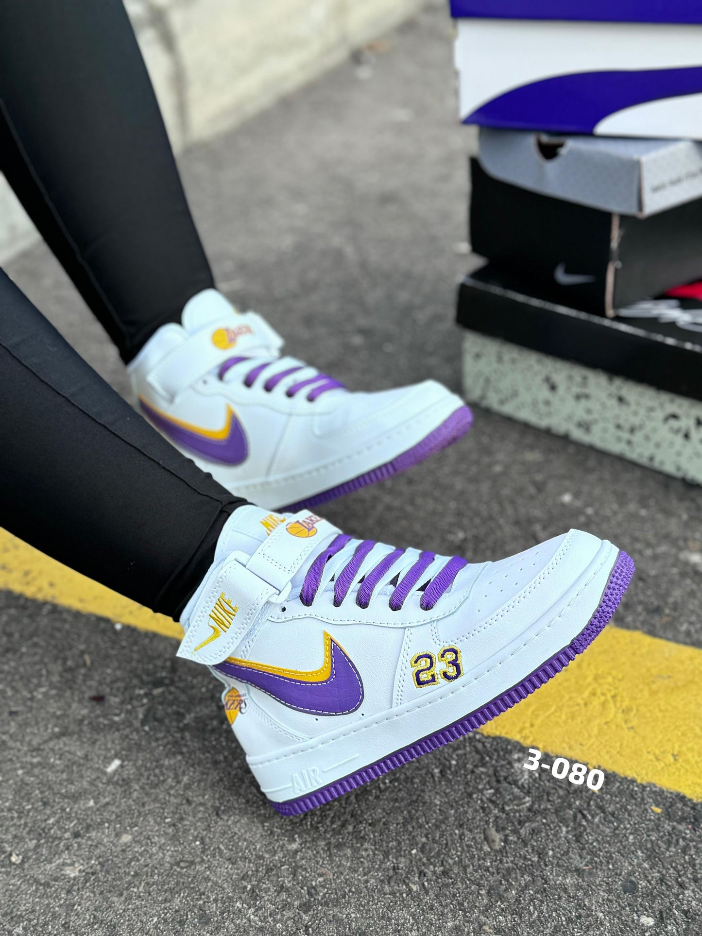 🔥 Venta Flash: ¡Consigue tus Nike Lakers antes de que termine! ¡Promoción hasta el 30/04! ¡Disfrutar!